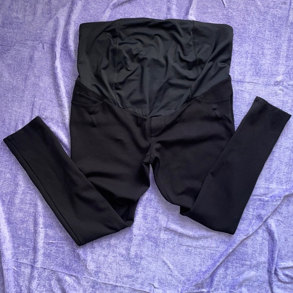 Isabel Maternity Ingrid & Isabel black stretch skinny pants soft comfy stylish - Picture 1 of 9